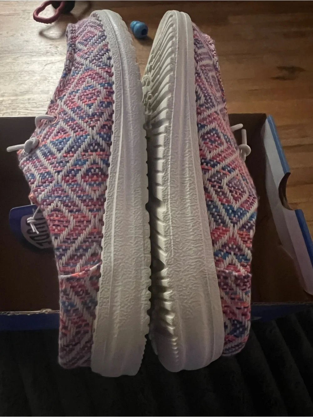 Hey Dude Wendy Slip Surf Baja Women’s 8 BNWT